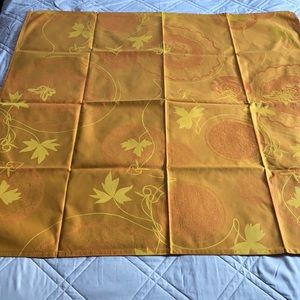 Mille Fils, Or 47" Square Tablecloth Garnier Thiebaut Brand New French Luxury